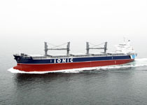 20130418mitsuiz - 三井造船／5万6000重量トン型ばら積み貨物運搬船を引き渡し