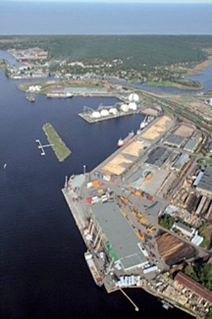 20130430mitsuibussan - 三井物産／ラトビアの港湾ターミナル運営に参画