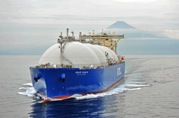 20130930kawasaki - 川崎重工／LNG運搬船を日本郵船に引渡し
