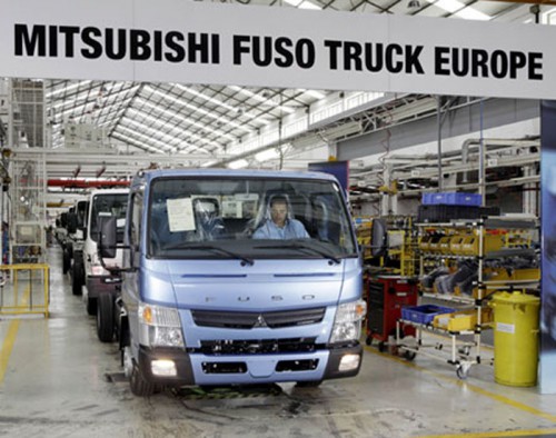 20140214fuso 500x394 - 三菱ふそう／ポルトガルで電気トラックプロジェクト開始