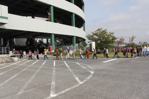 20141102glp5 500x333 - 横浜市、GLP／物流センターで地域住民参加の津波避難訓練