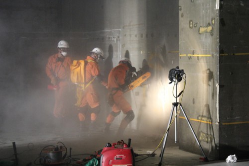 20150805trc3 500x334 - 東京流通センター／物流ビルB棟で破壊・消防訓練