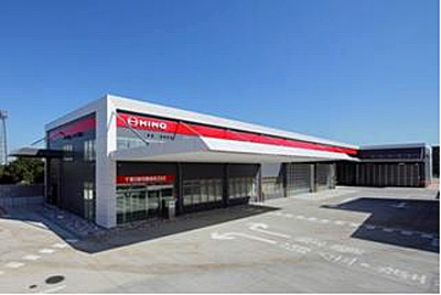 20150901hino1 - 日野自動車／千葉支店長沼営業所、中小型トラック・バス拠点としてオープン