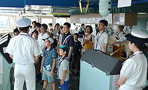 20160725mol2 500x303 - 商船三井／「海の日」イベントで自動車船見学会