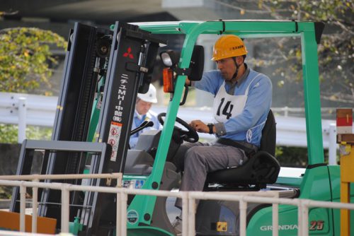 20160930nittsu1 500x334 - 日通／全国フォークリフト運転競技大会で優勝