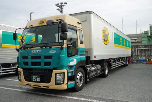 20161108yamato4 500x334 - ヤマト運輸／新規格のバン型トレーラ導入、積載量最大23％アップ