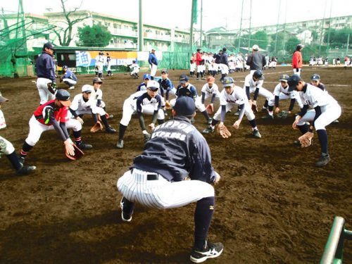 20170131nittsu3 500x375 - 日本通運／野球部が地元埼玉で中学生野球教室開催