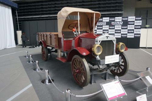 日野自動車 埼玉アリーナで新型日野プロフィアと新型日野レンジャー発表 物流ニュースのｌｎｅｗｓ