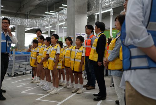 20170626amazon3 500x337 - アマゾン／岡山フルフィルメントセンター、内覧会開催