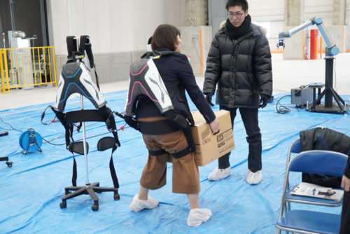 20180124orix7 500x334 - オリックス／竣工前の物流施設で内覧会とロボット体験会開催、約60名参加