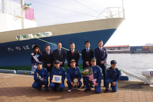 20180205imoto2 500x334 - 井本商運／499G/T型コンテナ新造船が神戸港初入港