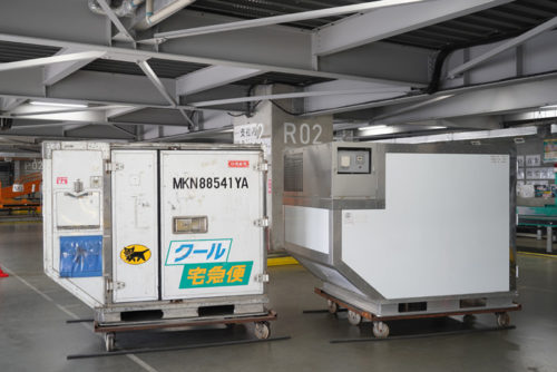 20180306container1 500x334 - 新型航空保冷コンテナ／内部を公開、実施試験の概要発表