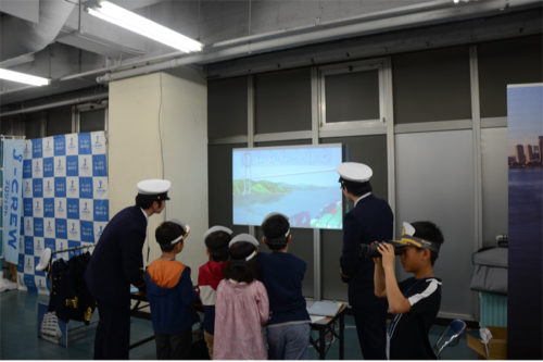 20180410nyk1 500x333 - 日本郵船／科学技術館で子どもたちに船と船乗りの仕事を紹介