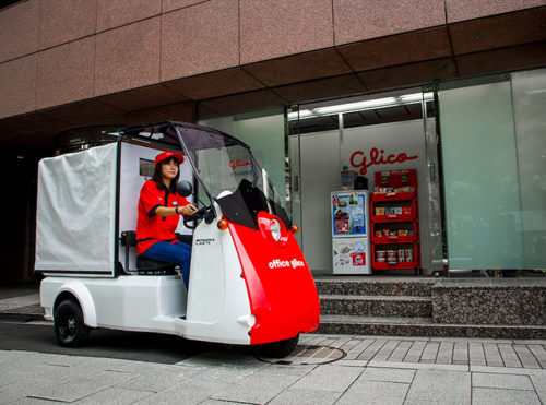 20180801mitsuoka2 500x371 - 光岡自動車／「オフィスグリコ」配達用に3輪電気自動車納入