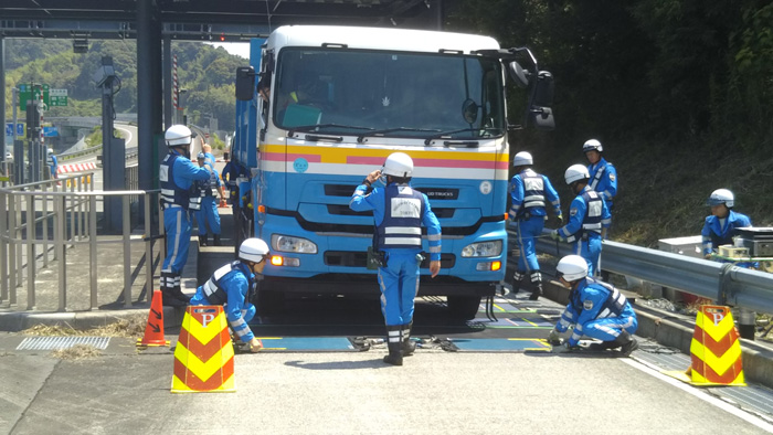国交省/中部地域で特殊車両一斉取締り、計測27台、違反12台 20190613kokkosyo1 - 国交省/中部地域で特殊車両一斉取締り、計測27台、違反12台