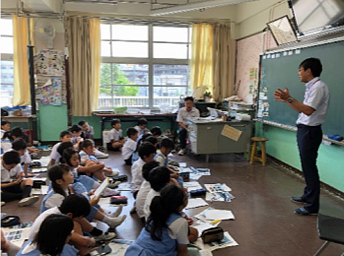 日本船主協会/栗林商船の協力を得て出前授業と見学会開催 20190726sensyu1 - 日本船主協会/栗林商船の協力を得て出前授業と見学会開催