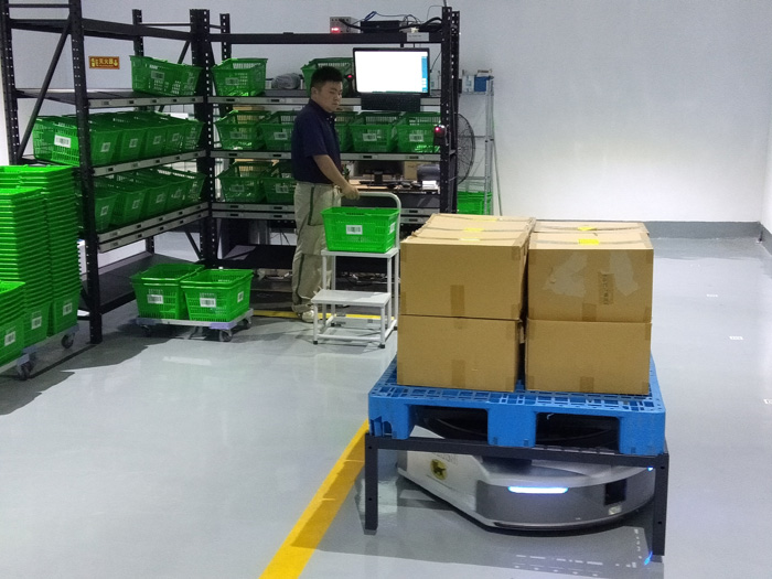 ヤマトHD/中国でEC企業に自動搬送ロボット活用物流サービス提供 20190719yamato2 - ヤマトHD/中国でEC企業に自動搬送ロボット活用物流サービス提供