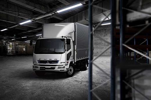 20190926fuso 520x346 - 三菱ふそう／「ファイター」の2019年モデル発売