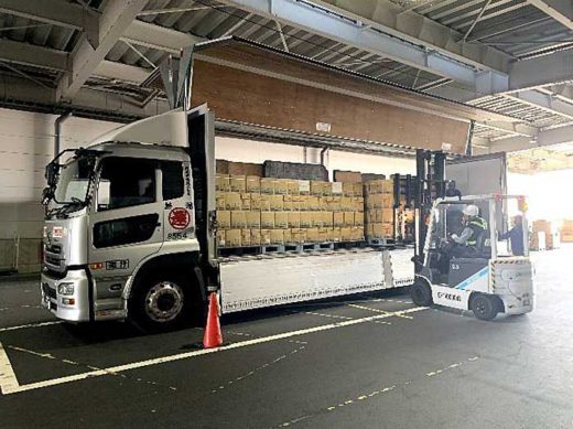 新潟運輸/断水中の福島県いわき市へ飲料水6000本輸送 20191018nigata 520x389 - 新潟運輸/断水中の福島県いわき市へ飲料水6000本輸送