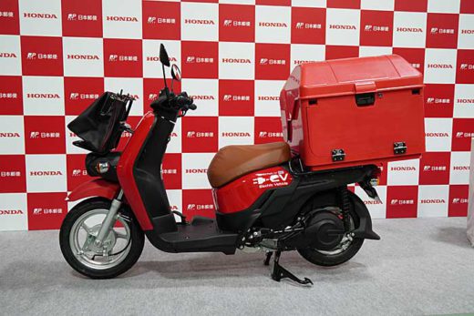 20200117yubin 520x347 - 日本郵便／新宿でEVバイク始動、20年度末までに2200台導入