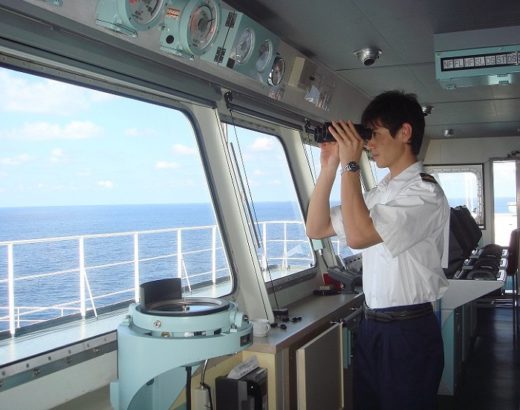 20200409nyk1 520x410 - 日本郵船／邦船社初の自社養成船長が誕生