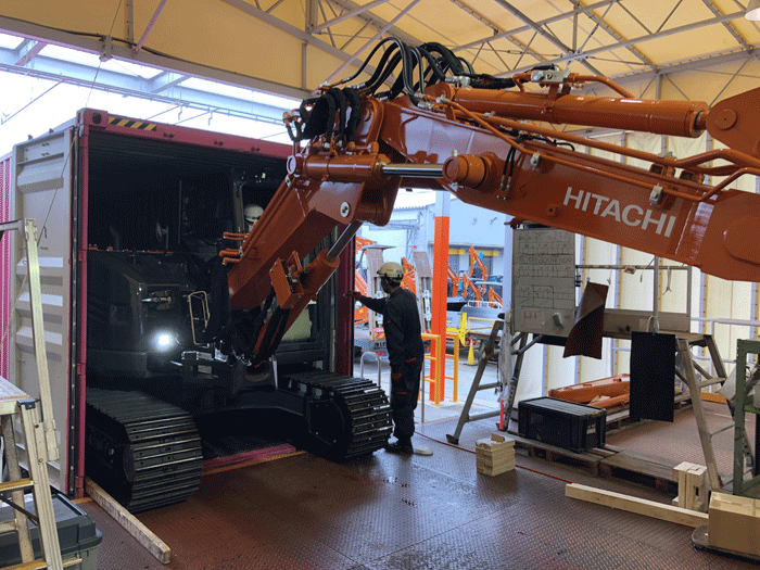 日立建機/LIXILと四日市港で輸出入用コンテナの共同利用開始 日立建機/LIXILと四日市港で輸出入用コンテナの共同利用開始