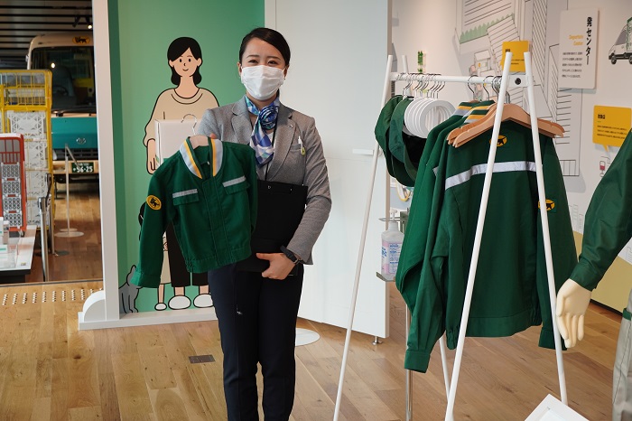 新 制服 運輸 ヤマト クロネコヤマトの制服が２０年ぶりに一新！ メインカラーもベージュから変更し…