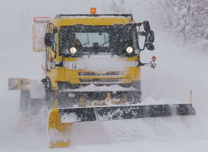 Nexco東日本北海道 10月16日から雪氷対策期間 除雪作業開始 物流ニュースのｌｎｅｗｓ