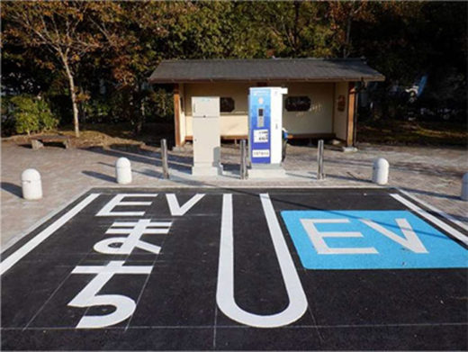 20201216nexcow2 520x391 - NEXCO西日本／九州自動車道玉名PAで急速充電サービス開始