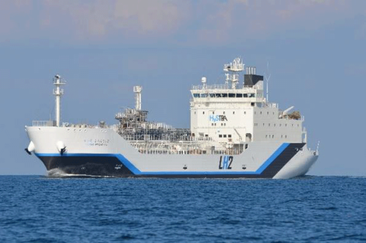 20211203kawajyu 520x345 - 川崎重工／液化水素運搬船が日本海事協会から船級を取得