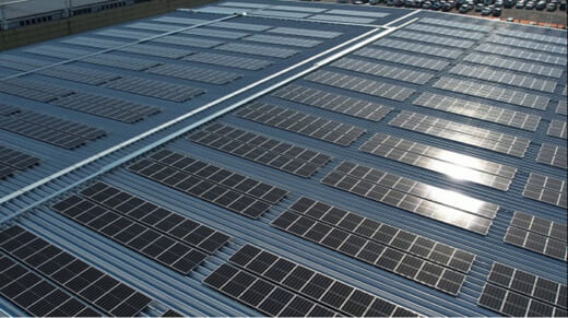 20220114sanwa2 520x291 - 三和シャッター／太田ドア工場の物流棟に太陽光発電設備導入