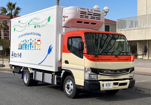 20220310mhtb 520x362 - 三菱ふそう／eCanterの冷凍冷蔵車と横開き型コンテナ車を納車