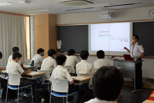 20220902nyk1 520x347 - 日本郵船／郵船みらいプロジェクトで都内中学生の職業体験に協力