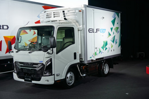 20230307isuzu3 1 520x347 - いすゞ／初のBEVは物流事業者と共同開発、満を持して製品化