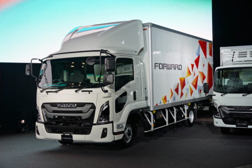 20230307isuzu4 1 520x347 - いすゞ／初のBEVは物流事業者と共同開発、満を持して製品化