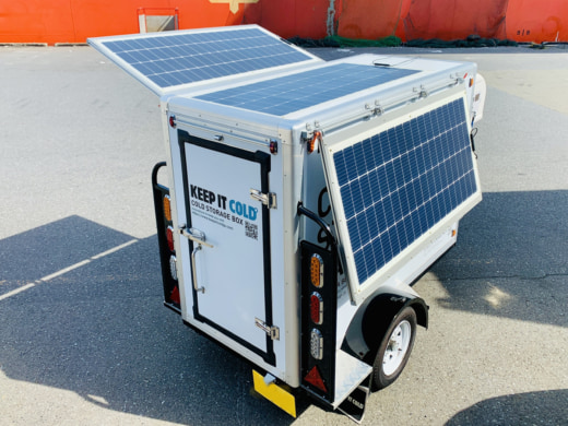 20230510poc1 520x390 - PoCTECH等／太陽光で発電する小型冷蔵・冷凍トレーラー開発