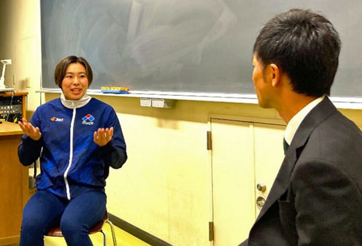 20231025suzuyo2 520x354 - 鈴与／神奈川大学で学生のキャリア形成を支援する講義実施