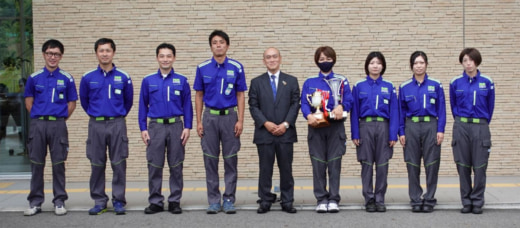 20231110nxhd1 520x228 - NXHD／全国フォークリフト運転競技大会「女性の部」で優勝