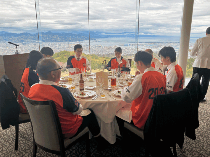 0401suzuyo2 710x533 - 2025年度各社入社式／人手不足へ雇用増、ヤマト416名、SGHD467名