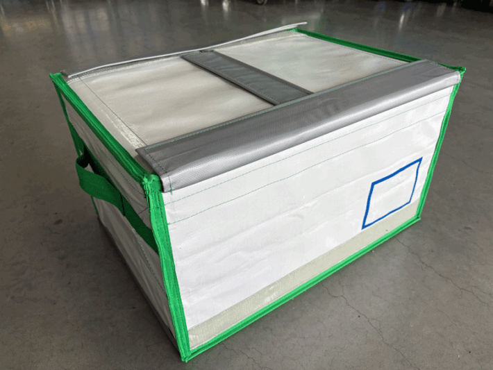 0411greencope1 710x533 - グリーンコープ／環境負荷削減へ冷凍配達容器と蓄冷剤を導入