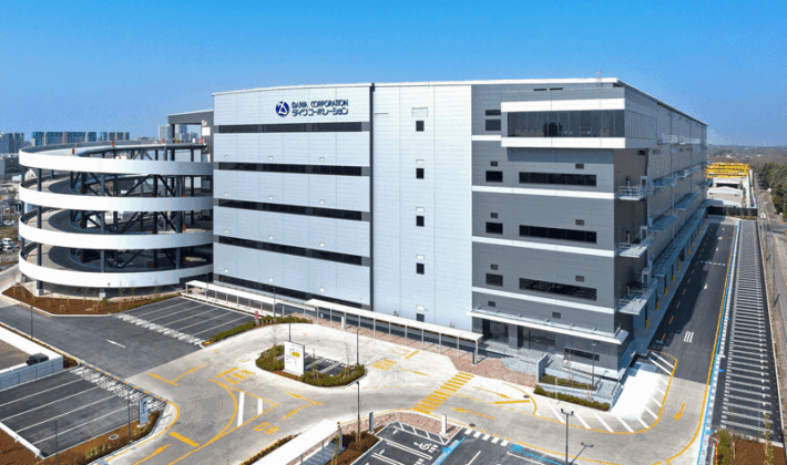 0421daiwacope1 710x420 - ダイワコーポレーション／千葉県八千代市に15.7万m2の大型物流施設竣工