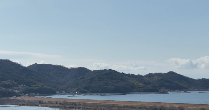 20250404drone01 710x375 - ドローン／岡山県笠岡市の離島で既存空港を活用した危険物輸送実験