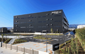 1003sgglobal1 倉庫外観