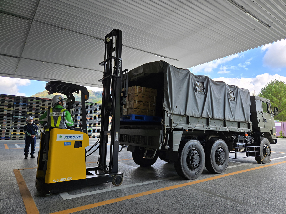 鴻池運輸/岡山県で大規模災害に備え物資オペレーション訓練 20251107kounoike4 - 鴻池運輸/岡山県で大規模災害に備え物資オペレーション訓練