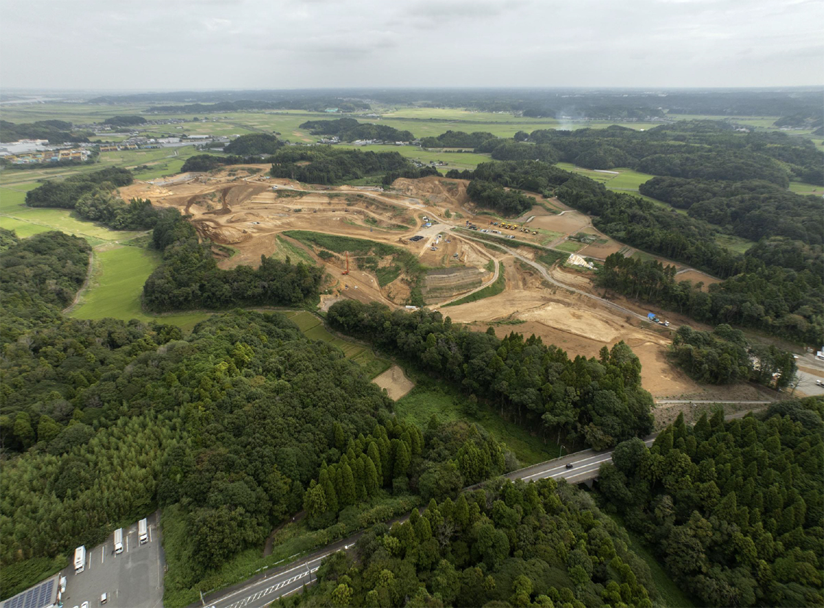 ヒューリック、JAL/成田空港近くで2029年春 大型物流拠点稼働へ、45万m2の造成工事進む 20251118hulic6 - ヒューリック、JAL/成田空港近くで2029年春 大型物流拠点稼働へ、45万m2の造成工事進む
