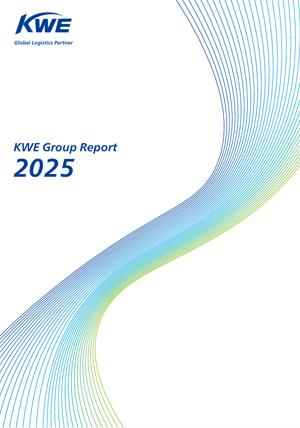 近鉄エクスプレス/グループレポート2025を発行 20251216kwe - 近鉄エクスプレス/グループレポート2025を発行