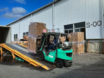 NIPPON EXPRESSホールディングス　日本通運　コメリ　日本パレットレンタル