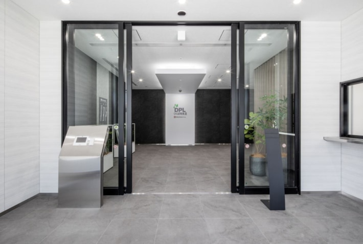 大和ハウス工業/茨城県稲敷郡「DPLつくば阿見III」内覧会2月17日開催 20260129tsukubaamiIIIentrance 710x477 - 大和ハウス工業/茨城県稲敷郡「DPLつくば阿見III」内覧会2月17日開催