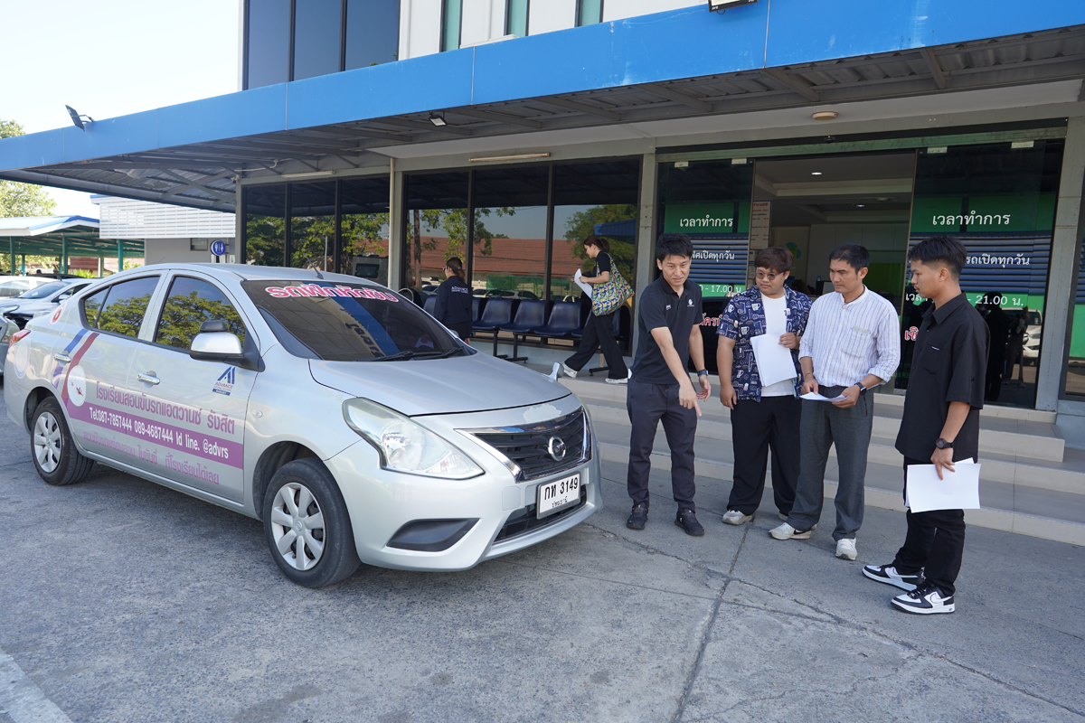 外国人ドライバー/佐賀県でタイ人ドライバー3名採用、自治体の採用支援モデルは国内初 20260327factoryLab03 - 外国人ドライバー/佐賀県でタイ人ドライバー3名採用、自治体の採用支援モデルは国内初