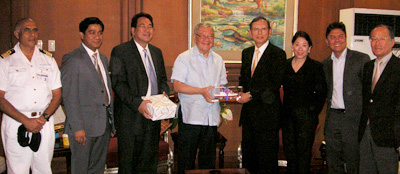 20120215syosenm - 商船三井／台風被災者支援でフィリピン下院議会から表彰